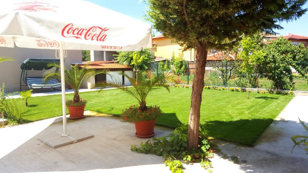 סבילנגראד Villa Ros Guest House מראה חיצוני תמונה