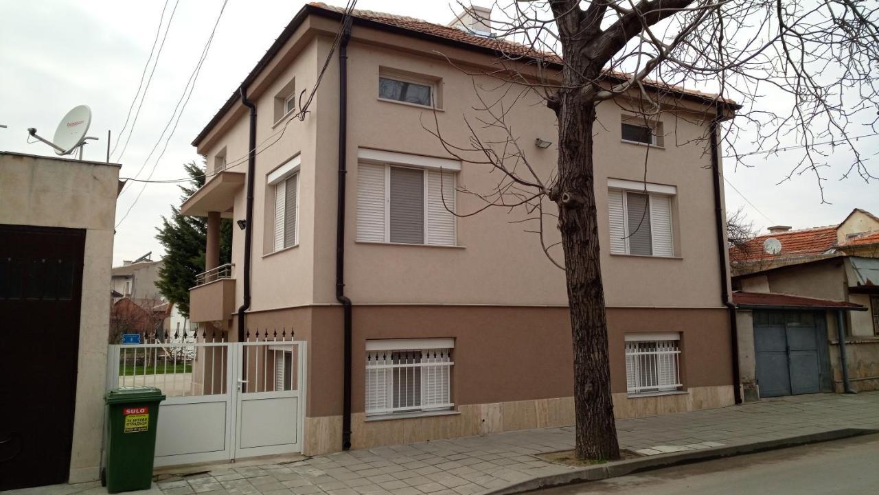 סבילנגראד Villa Ros Guest House מראה חיצוני תמונה